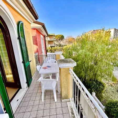 Sole Trilo - A 100 M Dal Mare E Dal Centro Di *