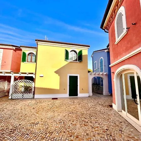 Sole Trilo - A 100 M Dal Mare E Dal Centro Di *