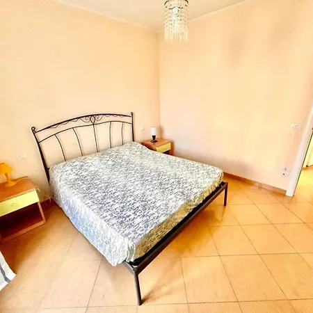 Sole Trilo - A 100 M Dal Mare E Dal Centro Di *