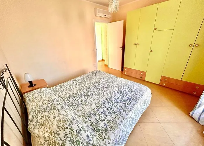 Sole Trilo - A 100 M Dal Mare E Dal Centro Di Lägenhet *